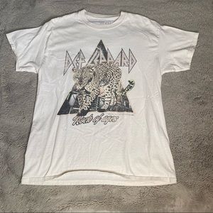 Oversized Def Leppard band tee